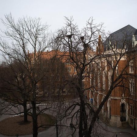 Oak Tree Old Town Apartments Cracóvia Exterior foto
