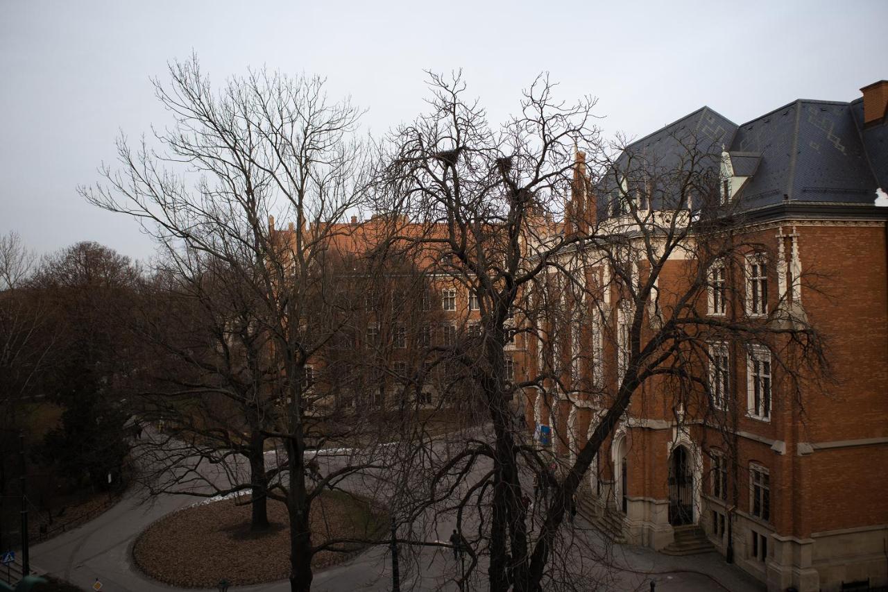Oak Tree Old Town Apartments Cracóvia Exterior foto